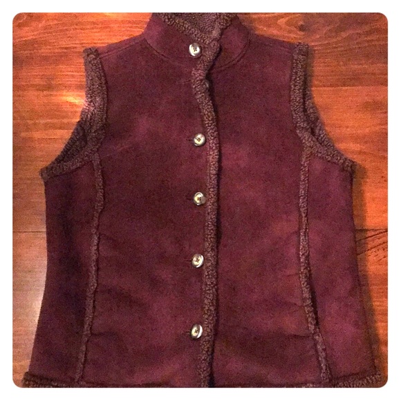 3/$10 LL Bean Vest - Picture 2 of 3